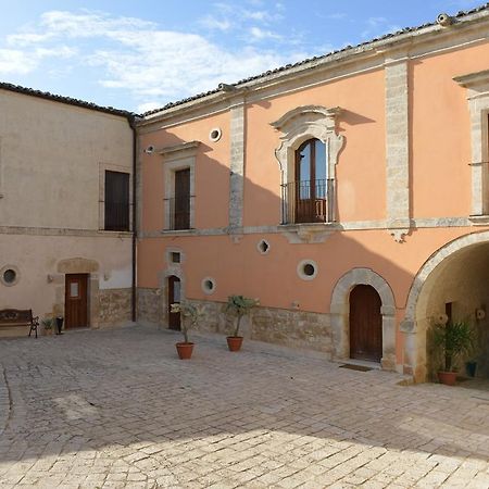 Relais Cimilla B&B Ragusa Dış mekan fotoğraf