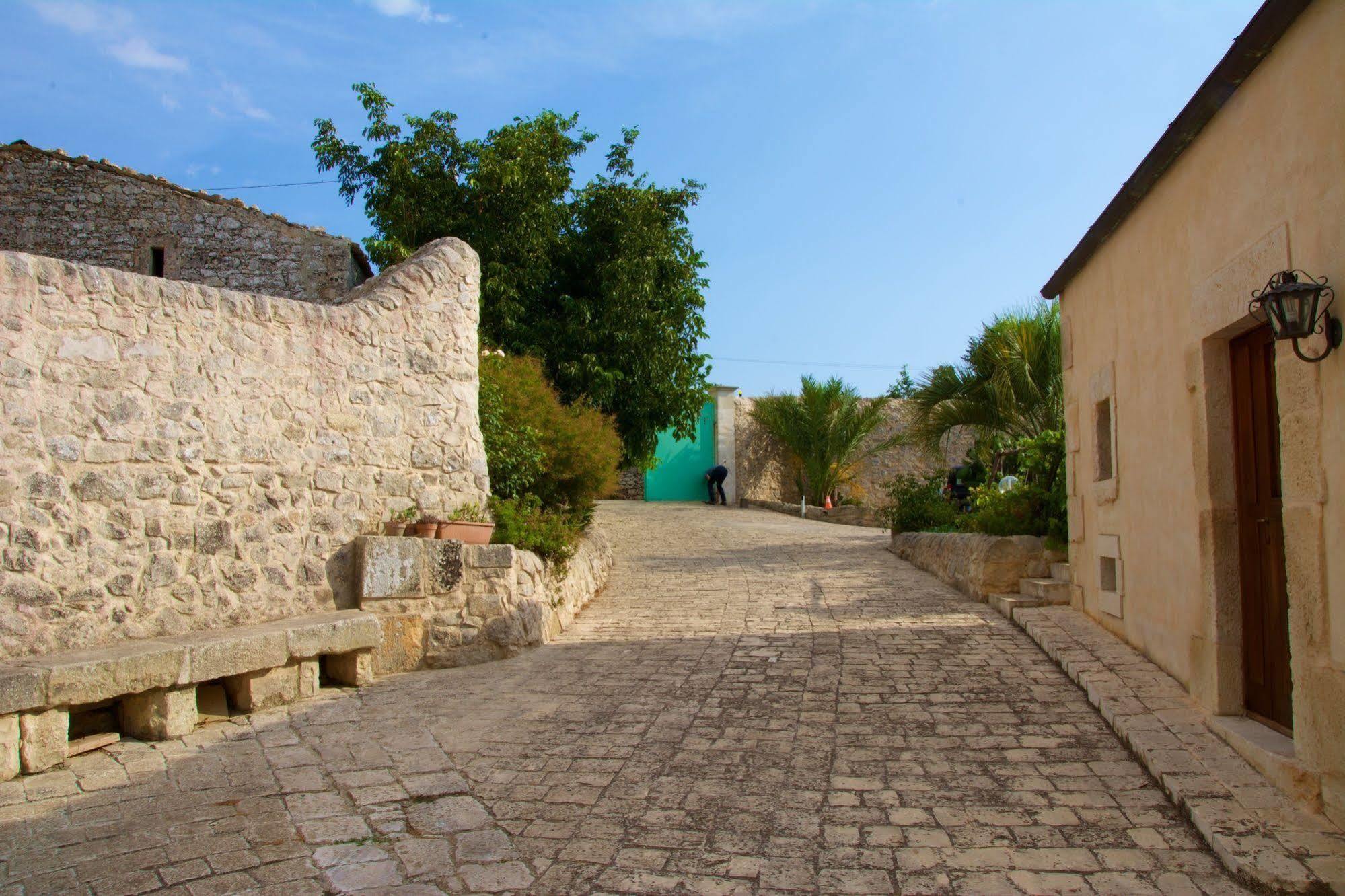 Relais Cimilla B&B Ragusa Dış mekan fotoğraf