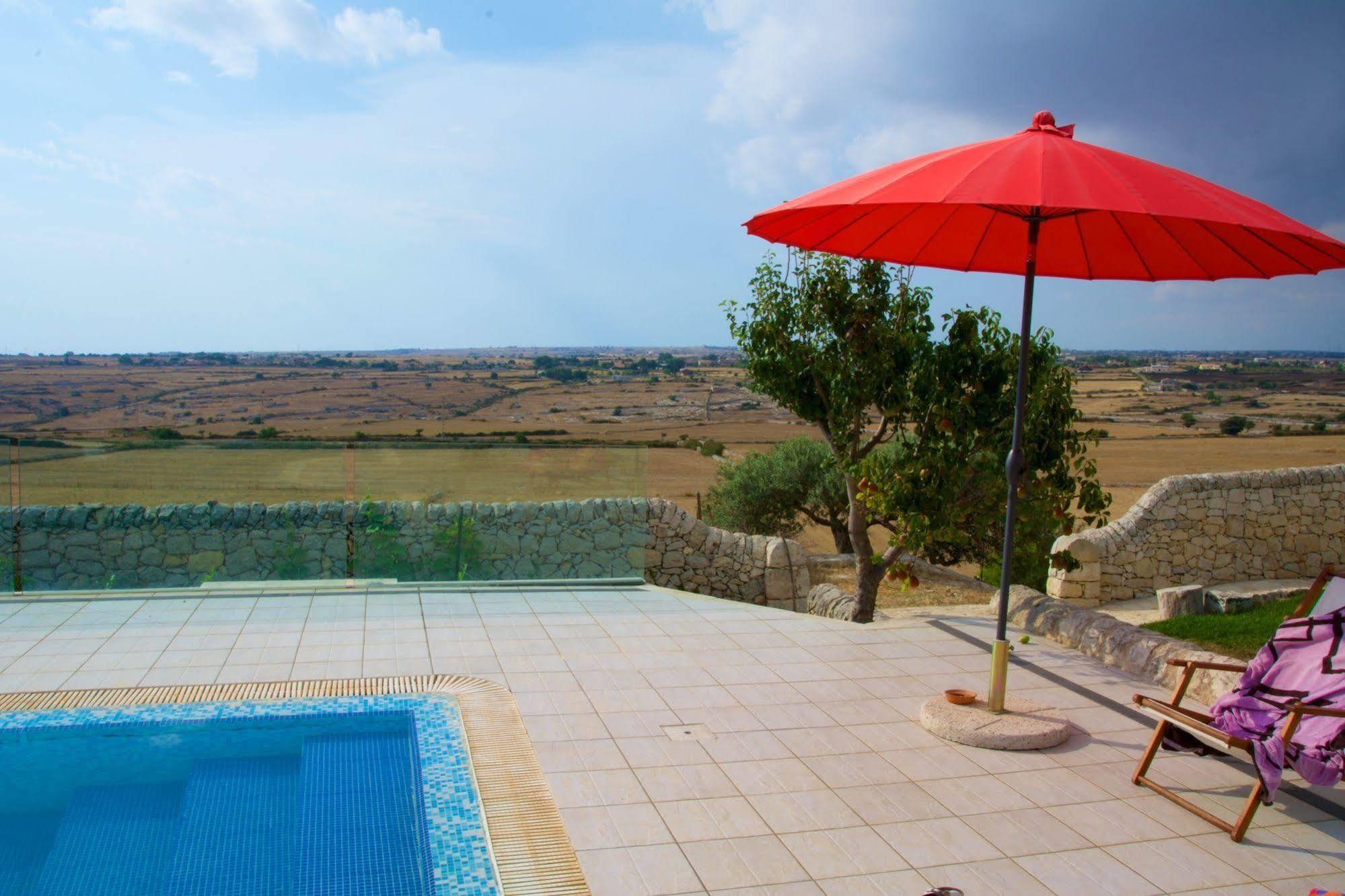 Relais Cimilla B&B Ragusa Dış mekan fotoğraf